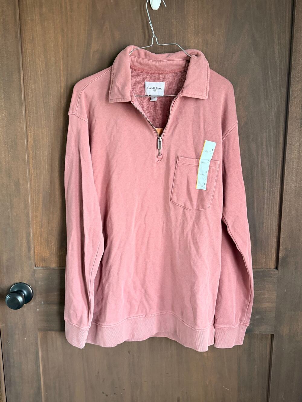 Goodfellow & Co Men's Vintage 1/4 Zip Sweatshirt in Berry Pink